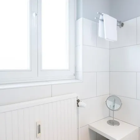 Skippers Hus Liegeplatz * 그로미츠